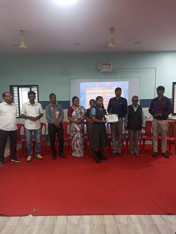 Students from various schools of Dharwad Taluk were participated in Taluka level Science & Innovationโฆ