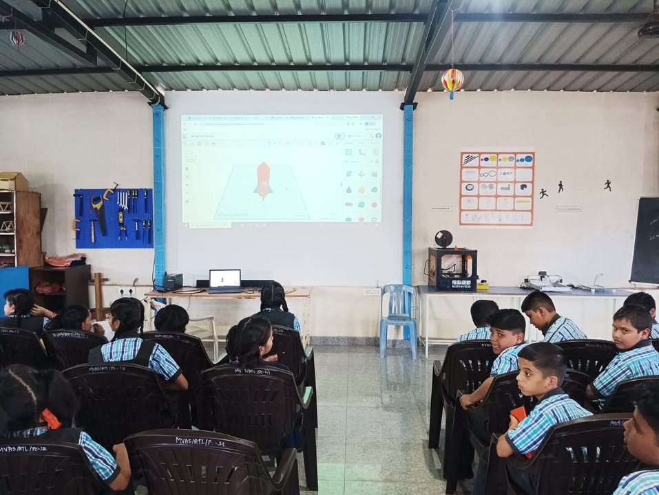 School children are learning 'Introduction to Rockets.Design & 3D Print a Rocket' at ATL lab.