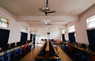 Mallasajjan School - Computer Lab